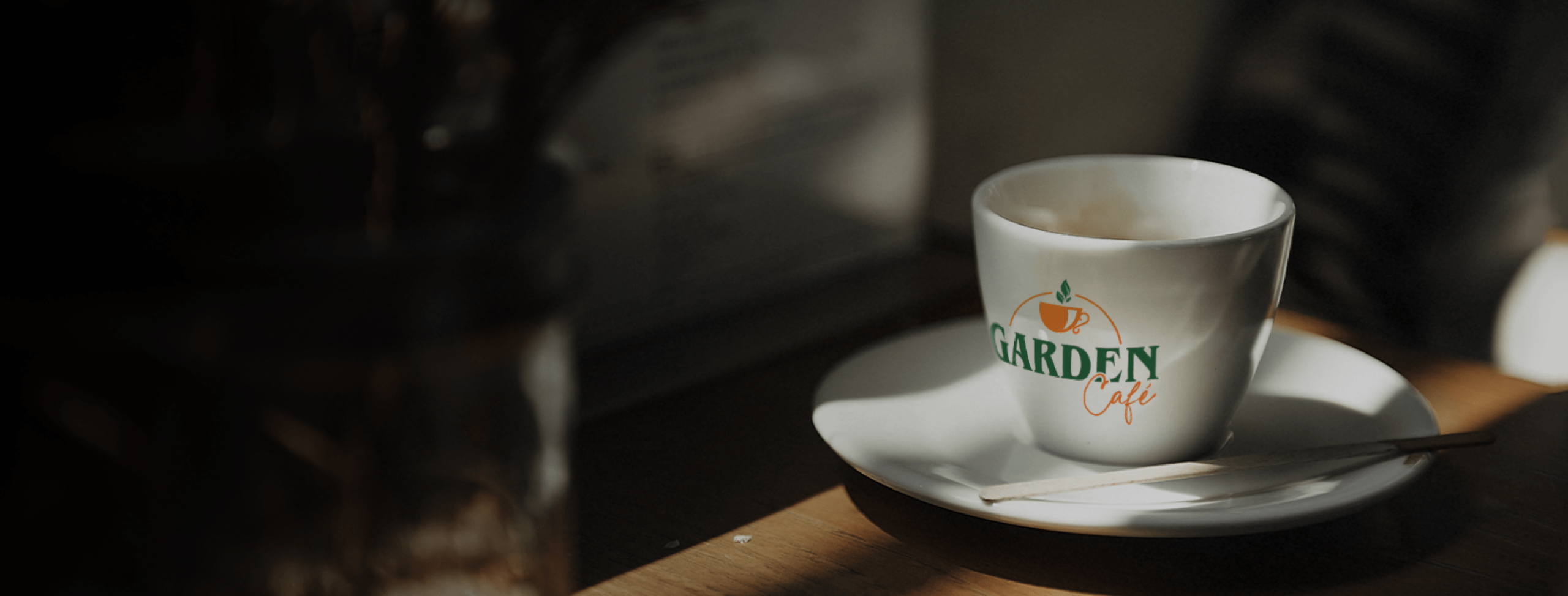 Xícara de café Garden Café